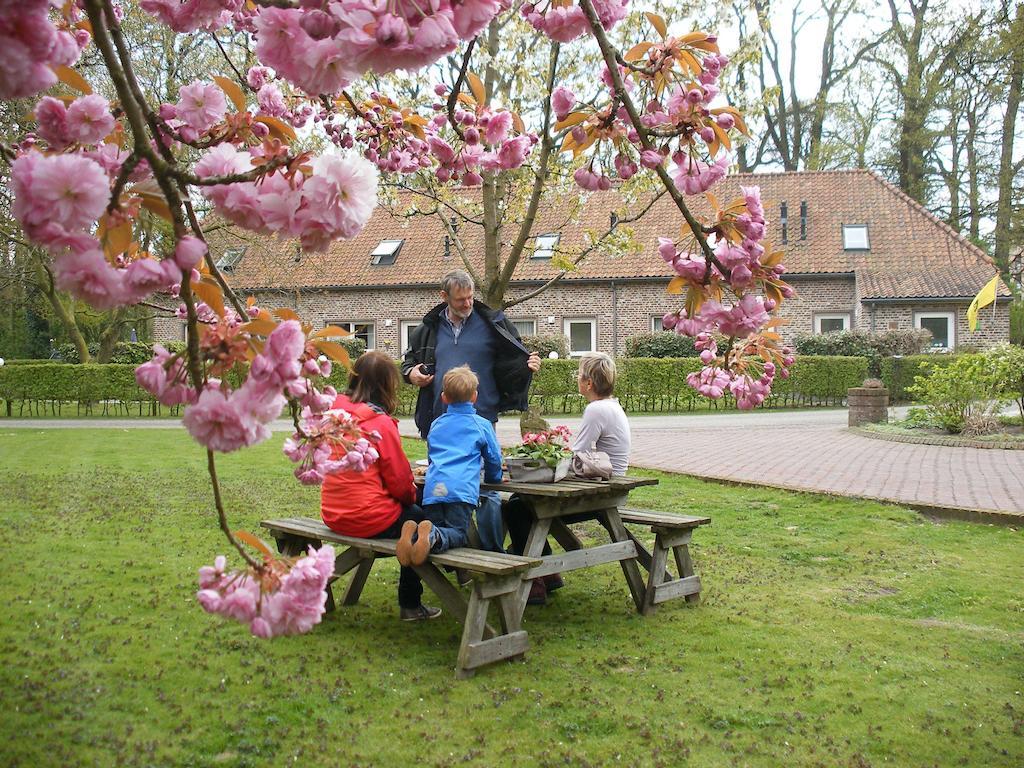 Vakantiehuisjes "De Helpeney" Horst Exterior photo